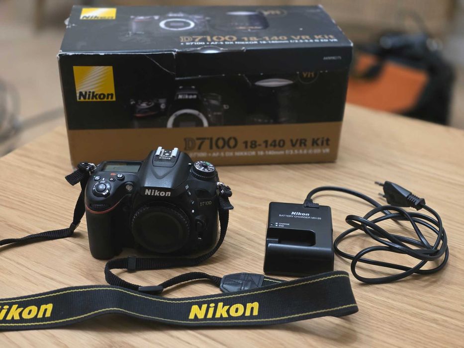 Lustrzanka Nikon D7100 okazja tanio zestaw