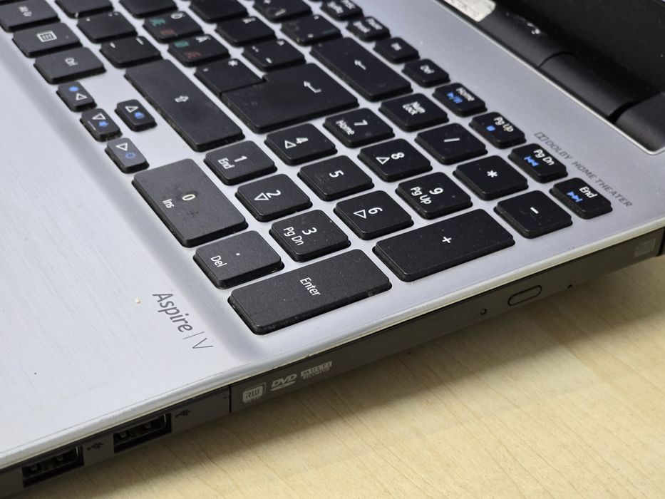 Laptop Acer 15,6' Intel i5 | 16GB RAM | SSD 256GB |Win11 Office|BAT 2H