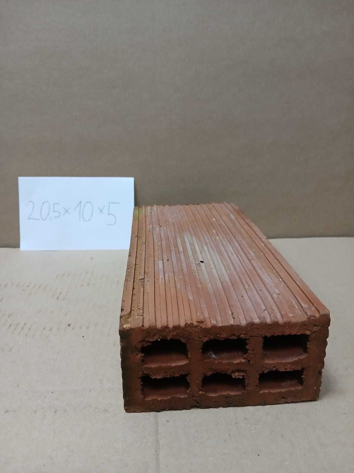 WYPRZEDAŻ Cegła dziurawka ceramiczna