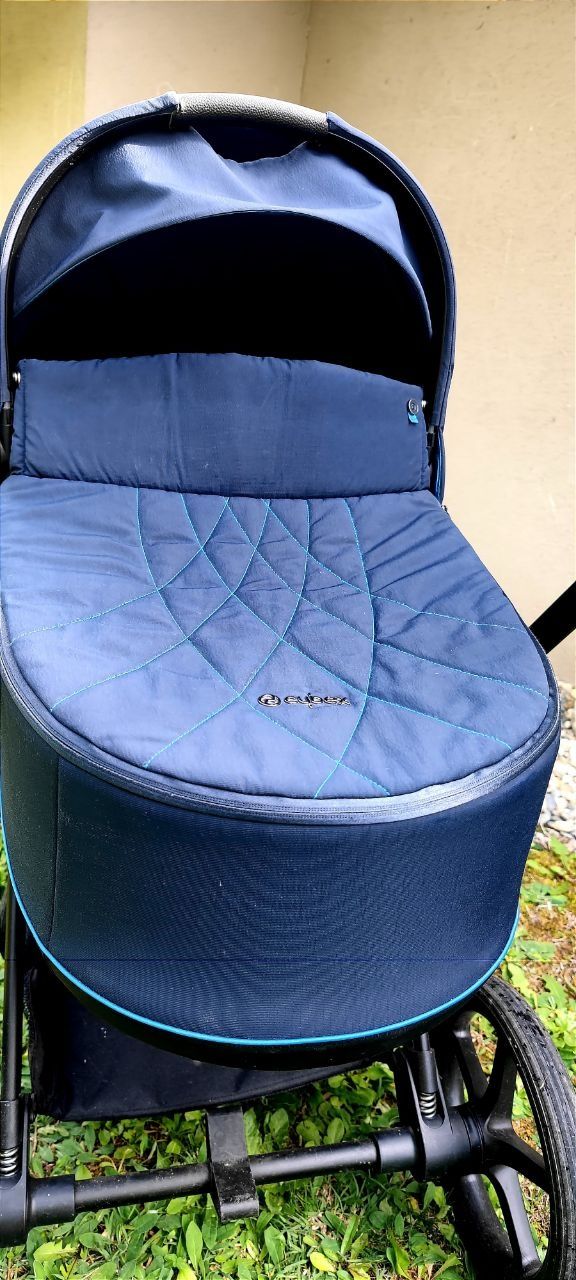 Cybex Priam Navy Blue