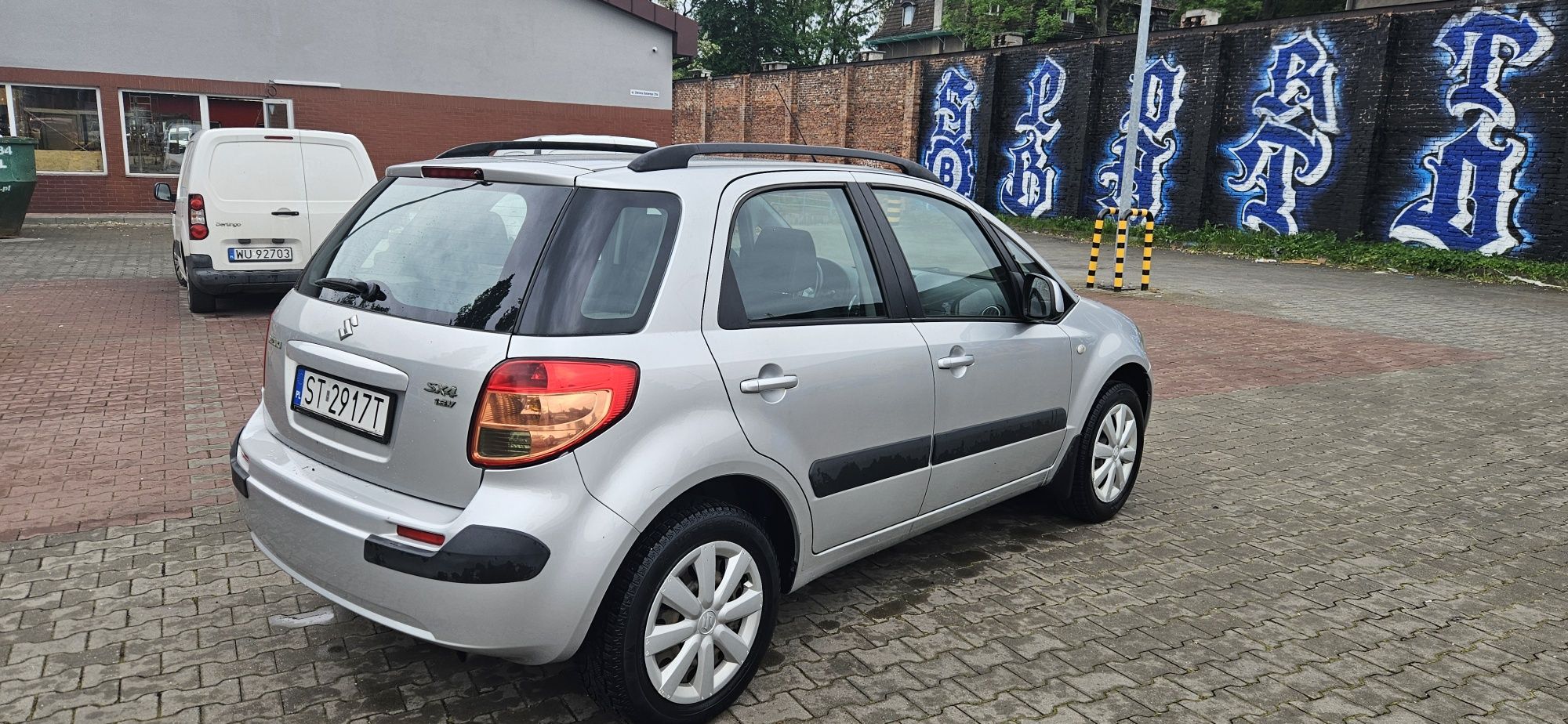 Suzuki Sx4 Stan Dobry 2006 Klima 1.5 Benzyna