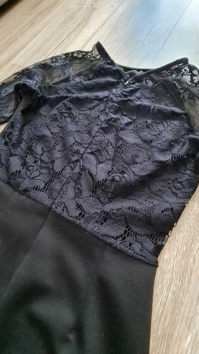 Женское платье в прекрасном состоянии