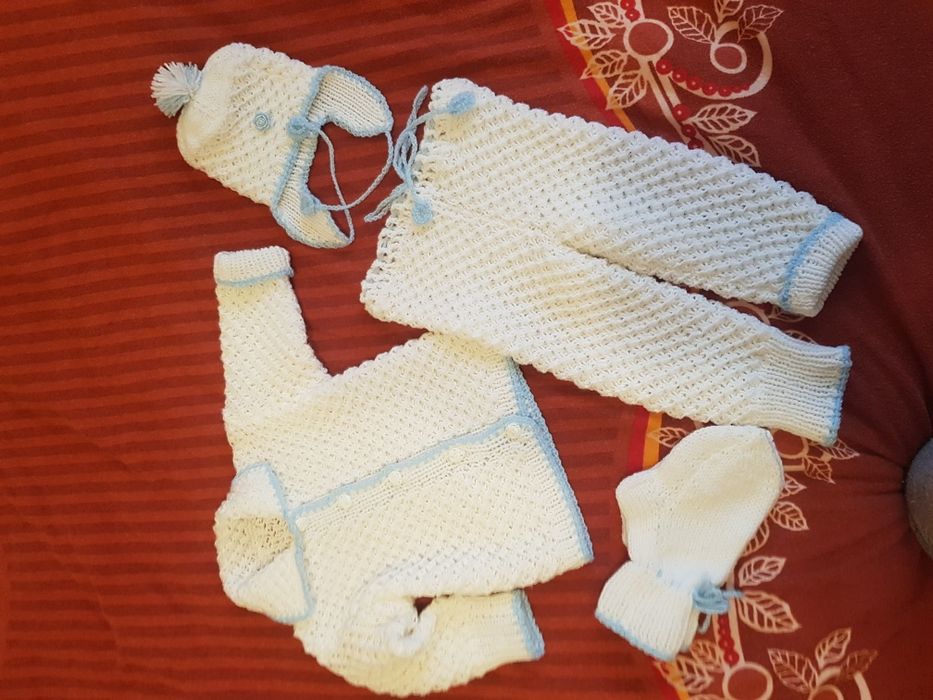 Wełniany wełna komplet ręcznie robiony na drutach na chrzest chrzciny