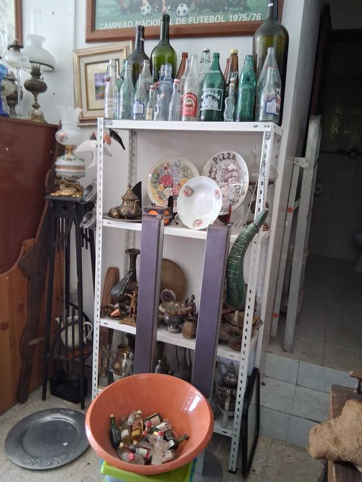 Velharias para venda