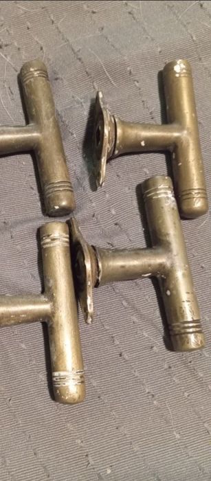 Dwie klamki dla Pani Aleny