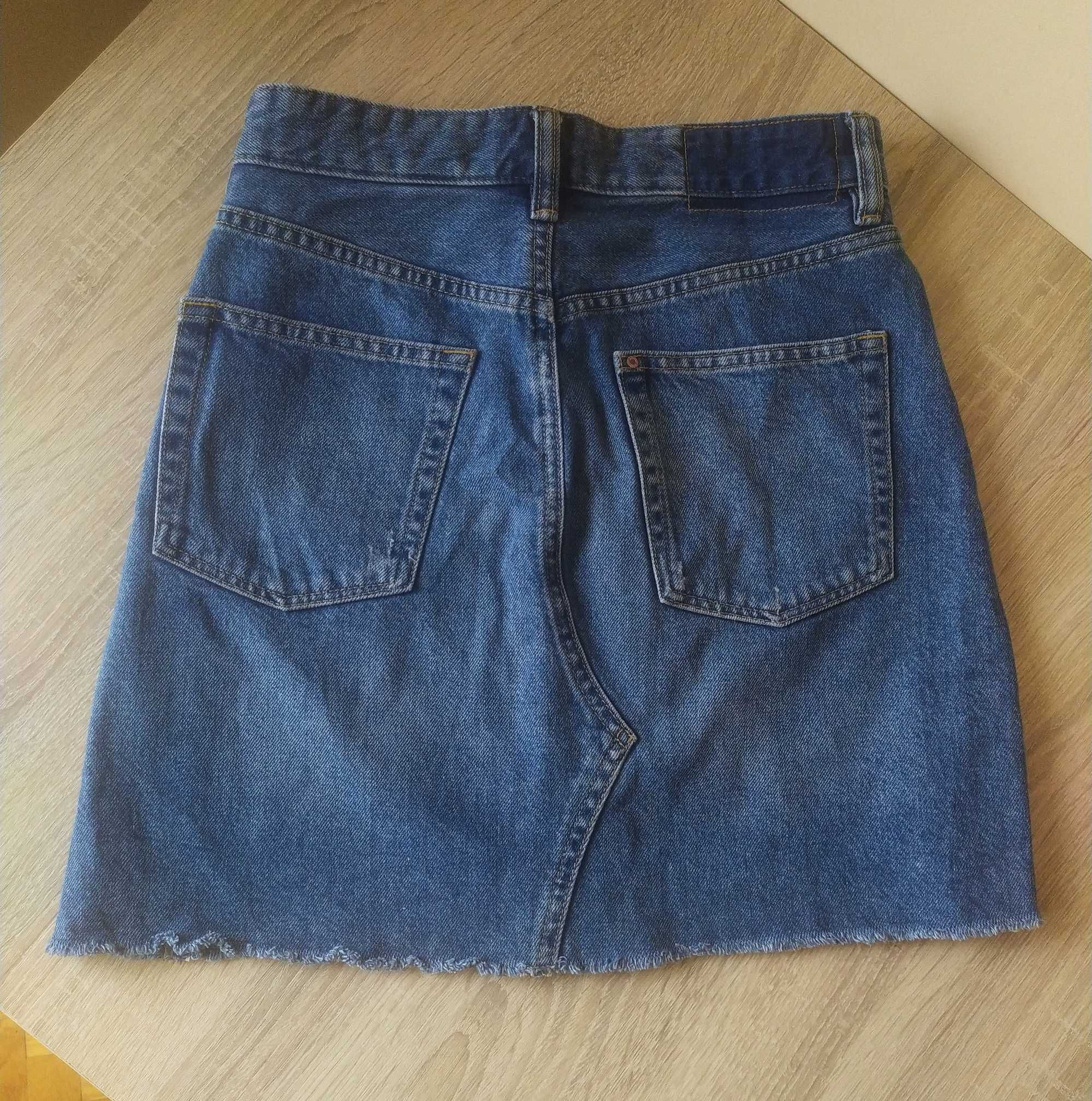 Niebieska jeansowa spódnica mini z kieszeniami, 100 % cotton,H&M r.XS