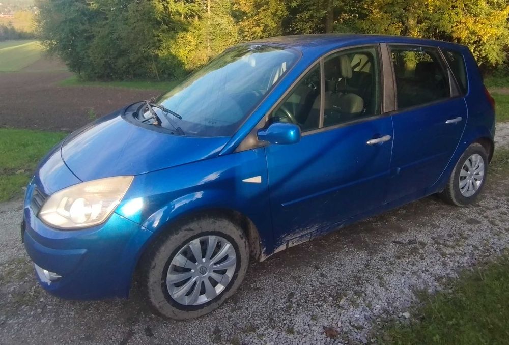 Sprzedam Renault Scenic 1.6 benzyna + gaz – 2006 r.