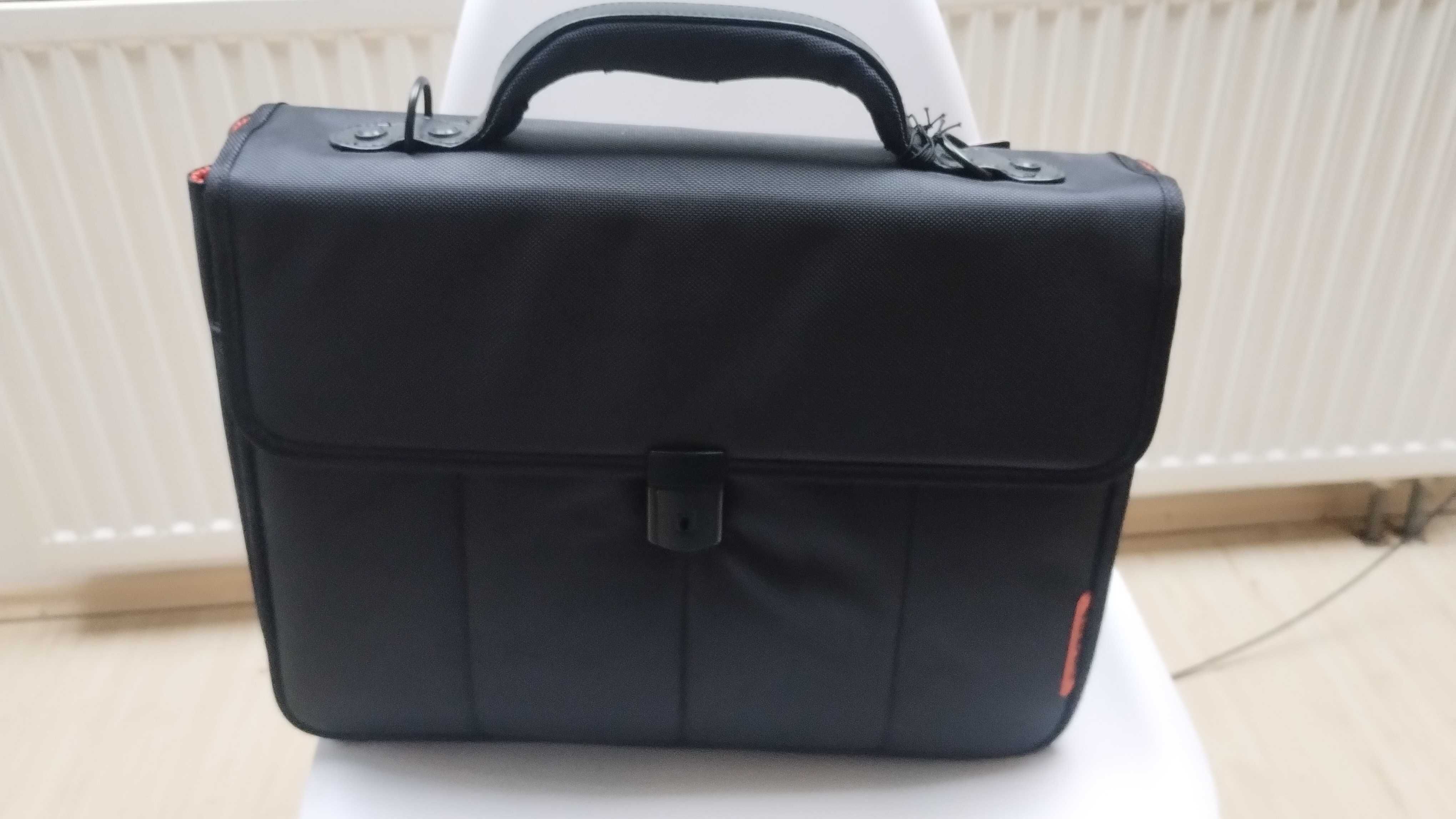 Torba biznesowa teczka Davidts Chase laptop 15,6 - dwukomorowa - W,wa