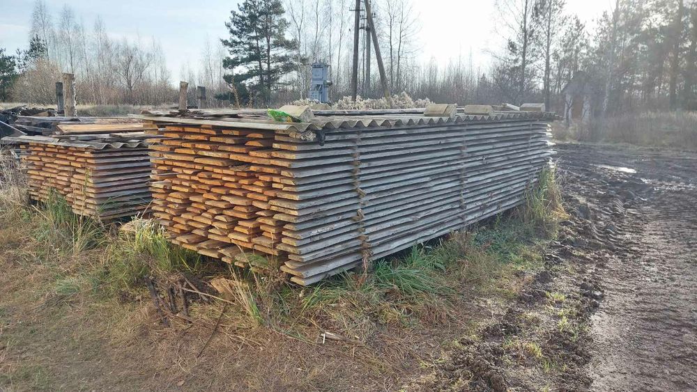 Дошка необрізна.