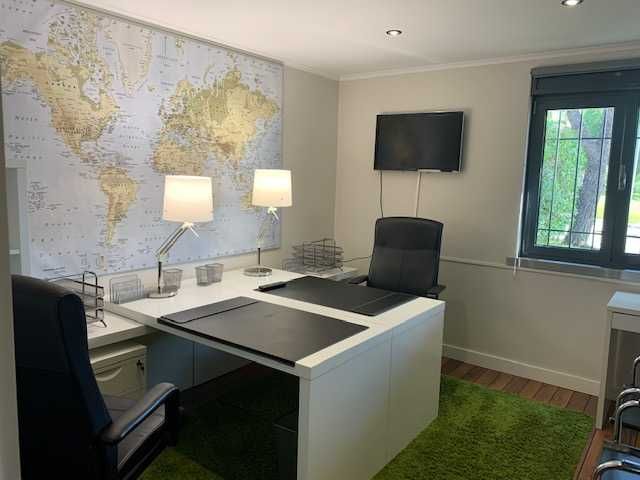 Sala para escritório equipada. Venha visitar-nos !