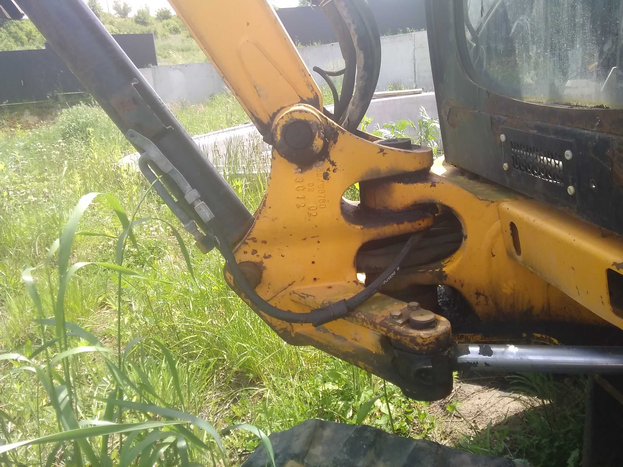 Екскаватор JCB 8030