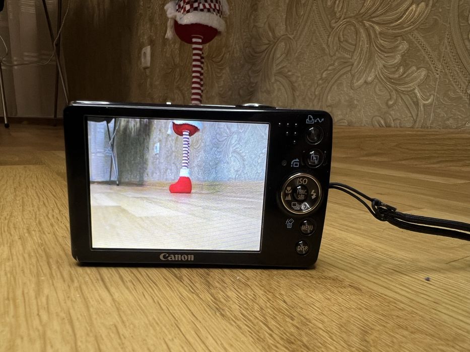 Цифровий фотоапарат Canon IXUS 75 Silver