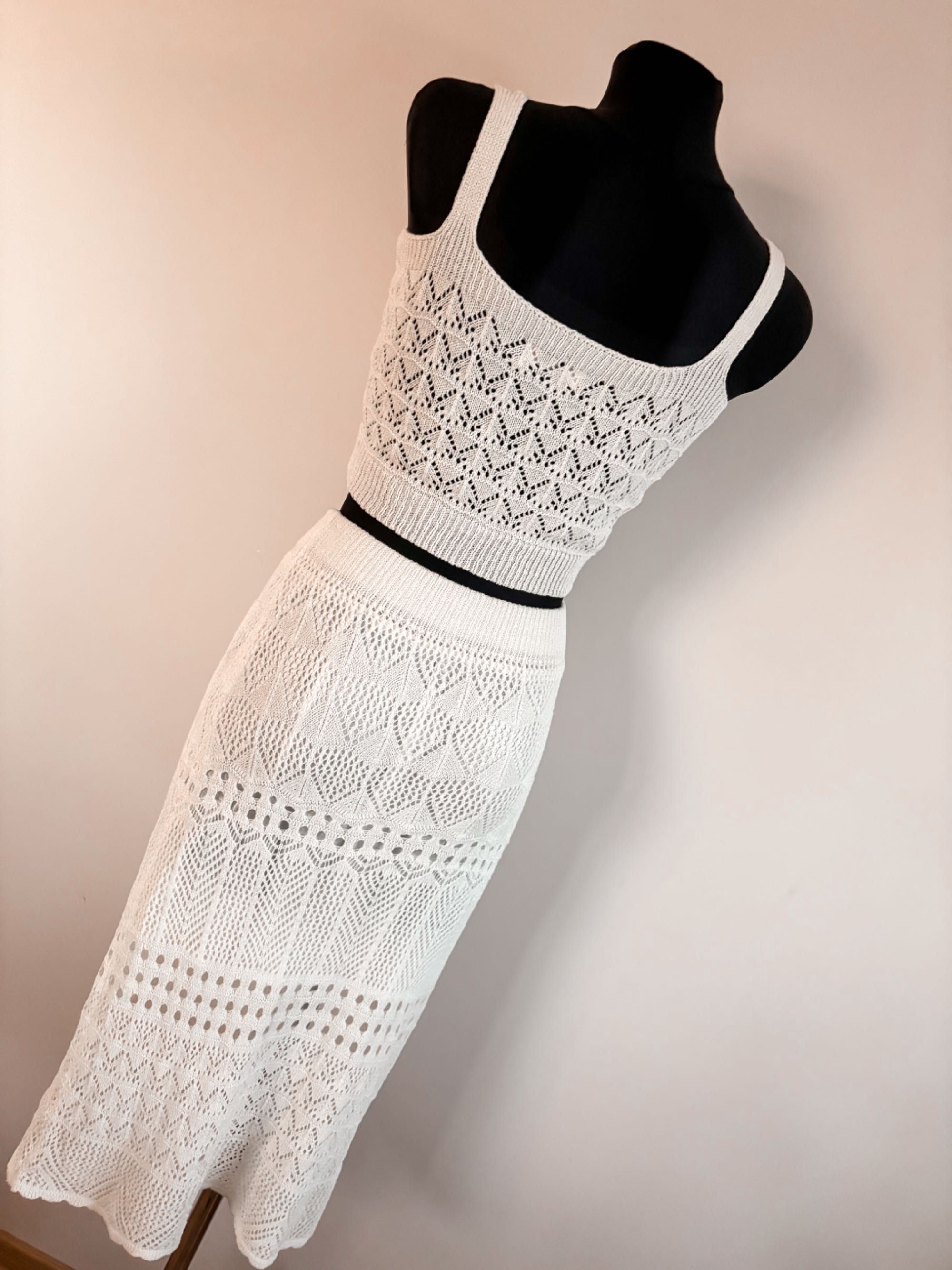 Ażurowy komplet na lato top bluzka pleciona spódnica midi boho zara