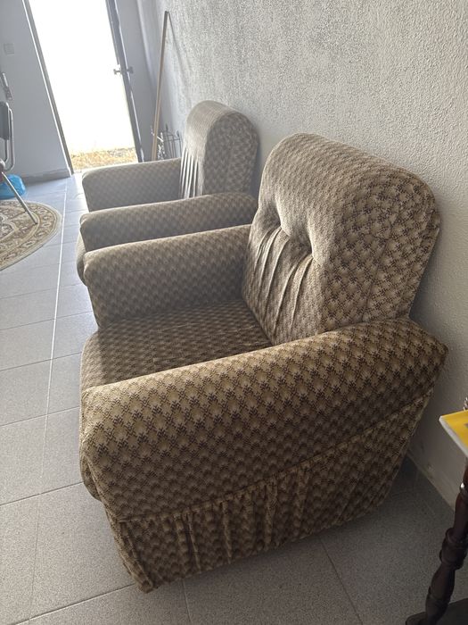2 sofas individuais