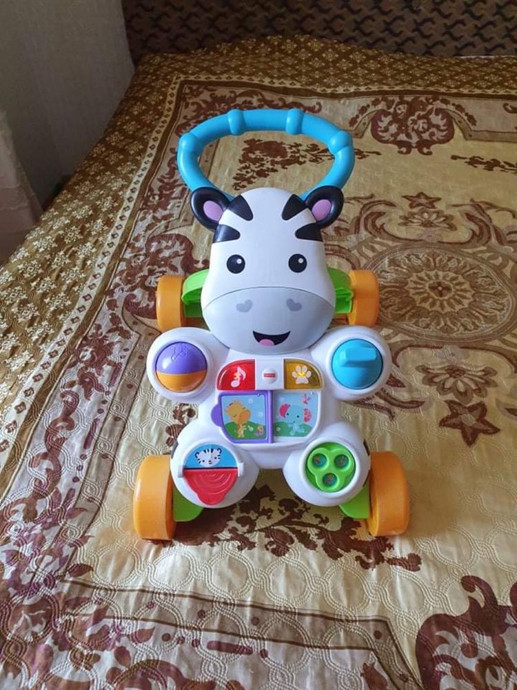 Ходунки-каталка.