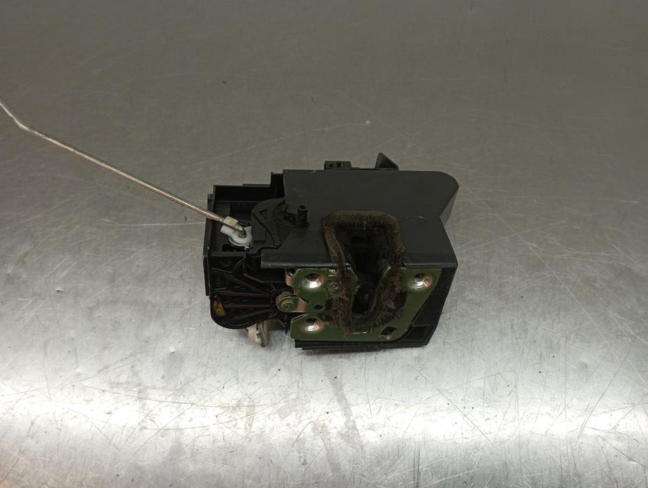 Fechadura / fecho porta trás direito DACIA Sandero III