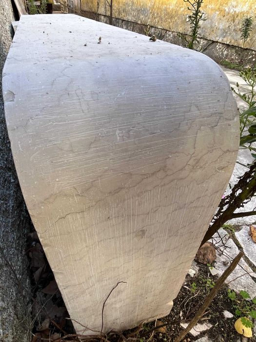 Lindíssimo Lava-Loiças em pedra Lioz