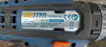 Wkrętarka Dexter Power LCD 699-2SC 12V 400/1300 obr/min 2 akku walizka