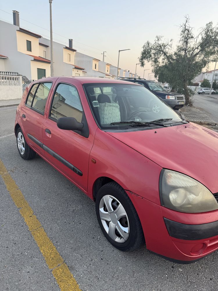 Carro Clio 2003 g