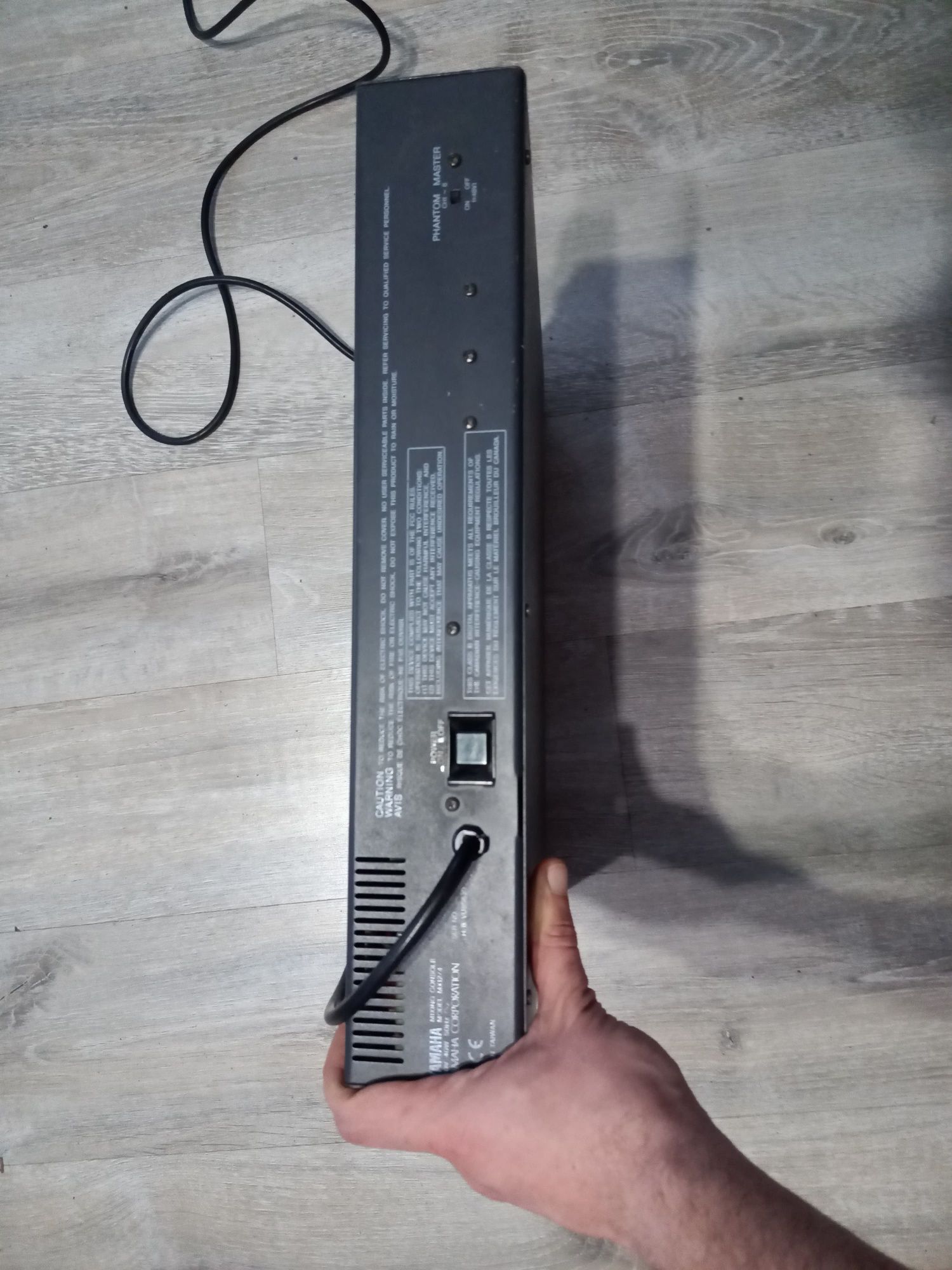 Комплект підсилювач T.C.M. PT6002-L та мікшер Yamaha MX12/4