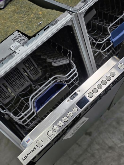 Посудомийна машина 45см BOSCH Посудомийка SIEMENS  3 полички GERMANY