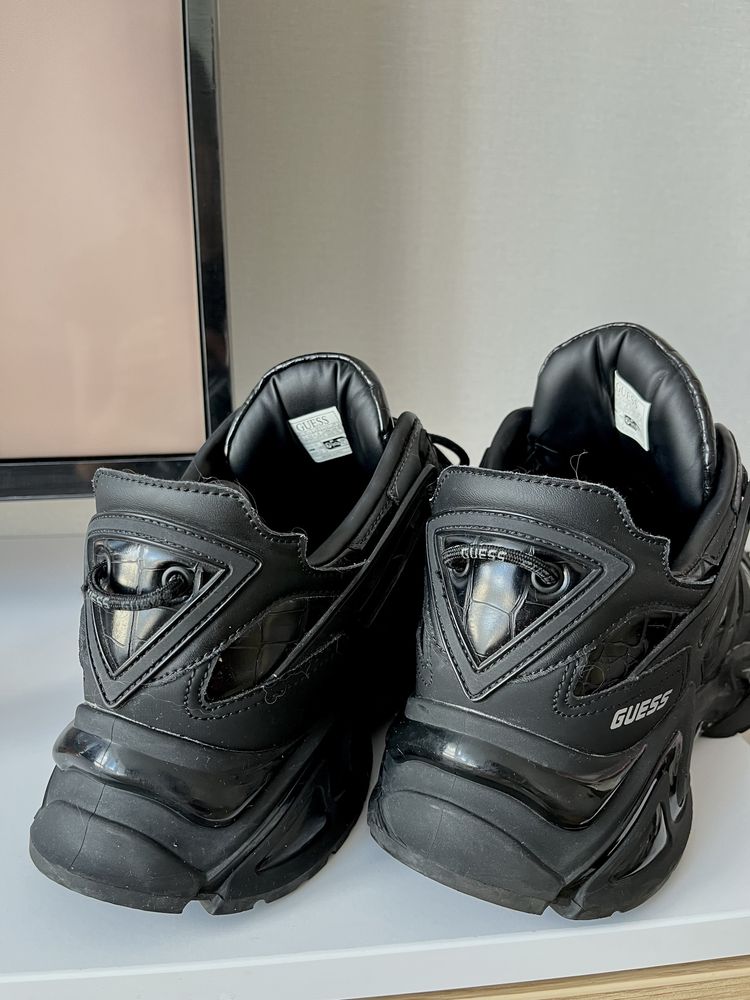 Guess  belluno low Чоловічі чорні кросівки ОРИГІНАЛ