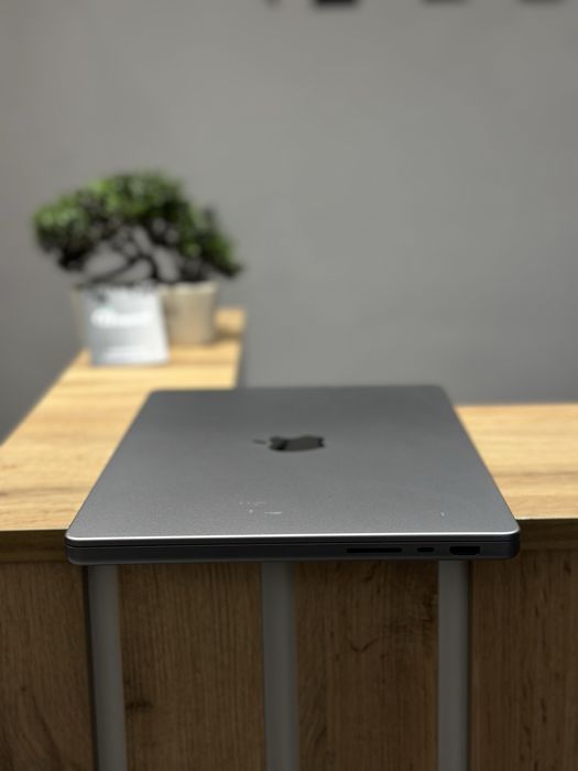 MacBook Pro 14 M1 16/512Gb • Магазин • Гарантія