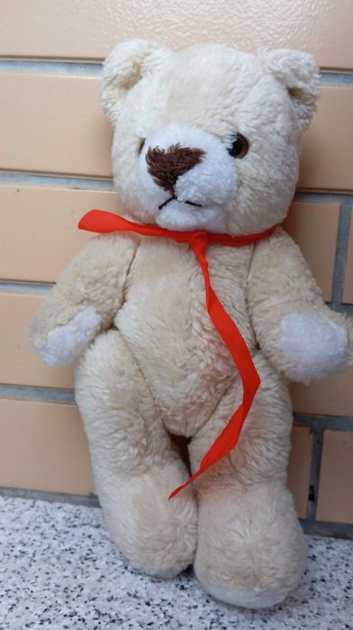 Vários peluches 2 euros cada