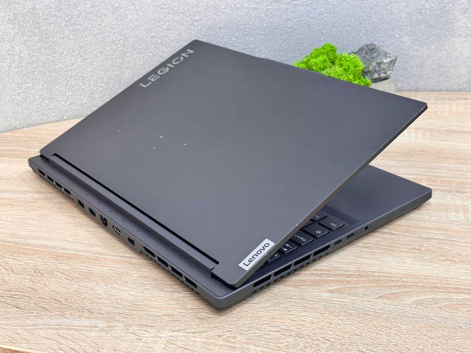 Ноутбук Lenovo Legion Slim 5 16 2.5K i5-12450H/16DDR5/512/RTX 4050 6gB