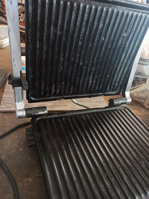 Электрогр ль Grundig