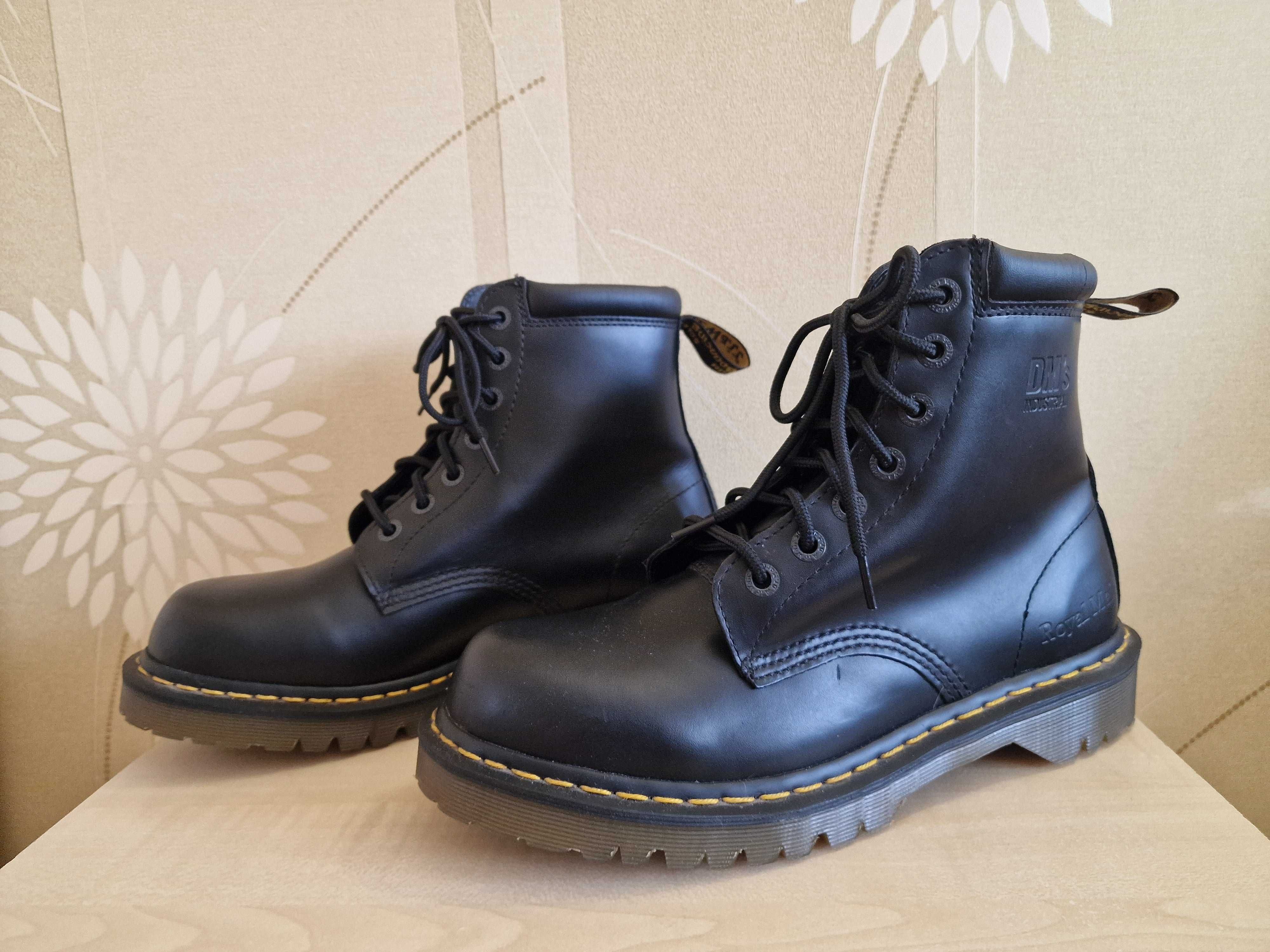 Ботинки Dr Martens Industrial Royal Mail оригинал размер 43