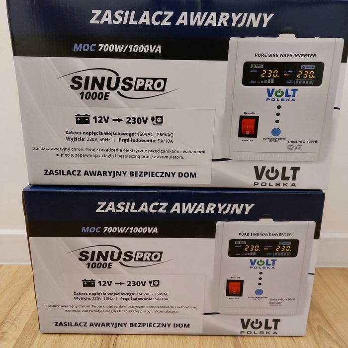 ДБЖ Volt Polska Sinus Pro 1000 E, 700/1000 Вт, 12V