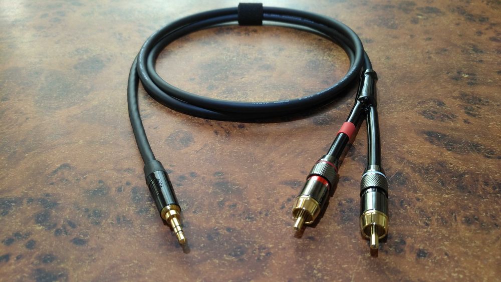 Hi-Fi - AUX - MINI-JACK 3.5 mm/2RCA MOGAMI Neglex W2534 (Япония) экран