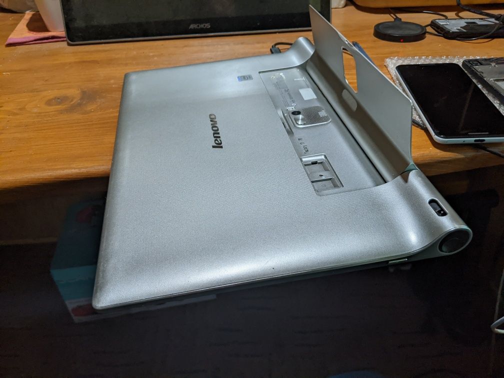 Lenovo yoga tablet 2 pro. 13.3"IPS