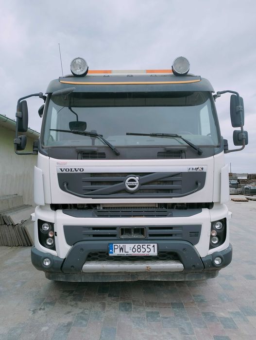 Betonomieszarka "gruszka" z rynną 9m!! VOLVO FMX 500  r. 2012 !
