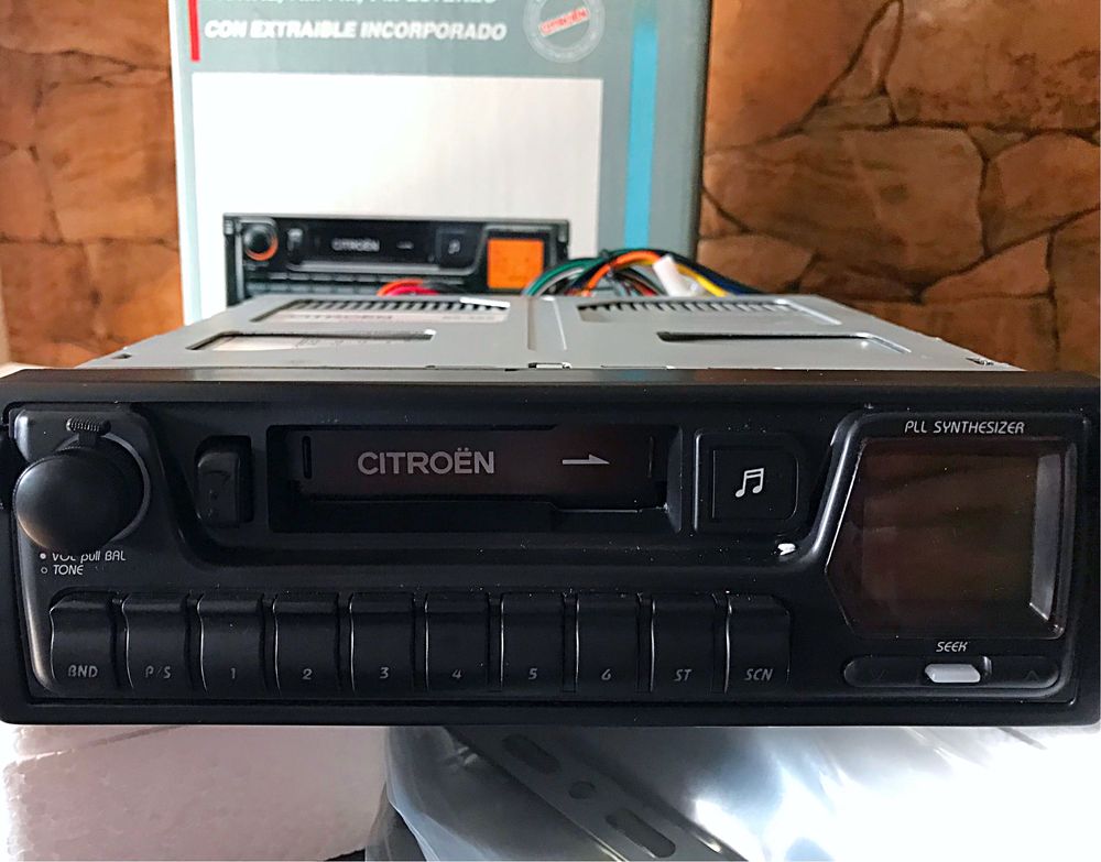Radio Citroen antigo, novo na caixa