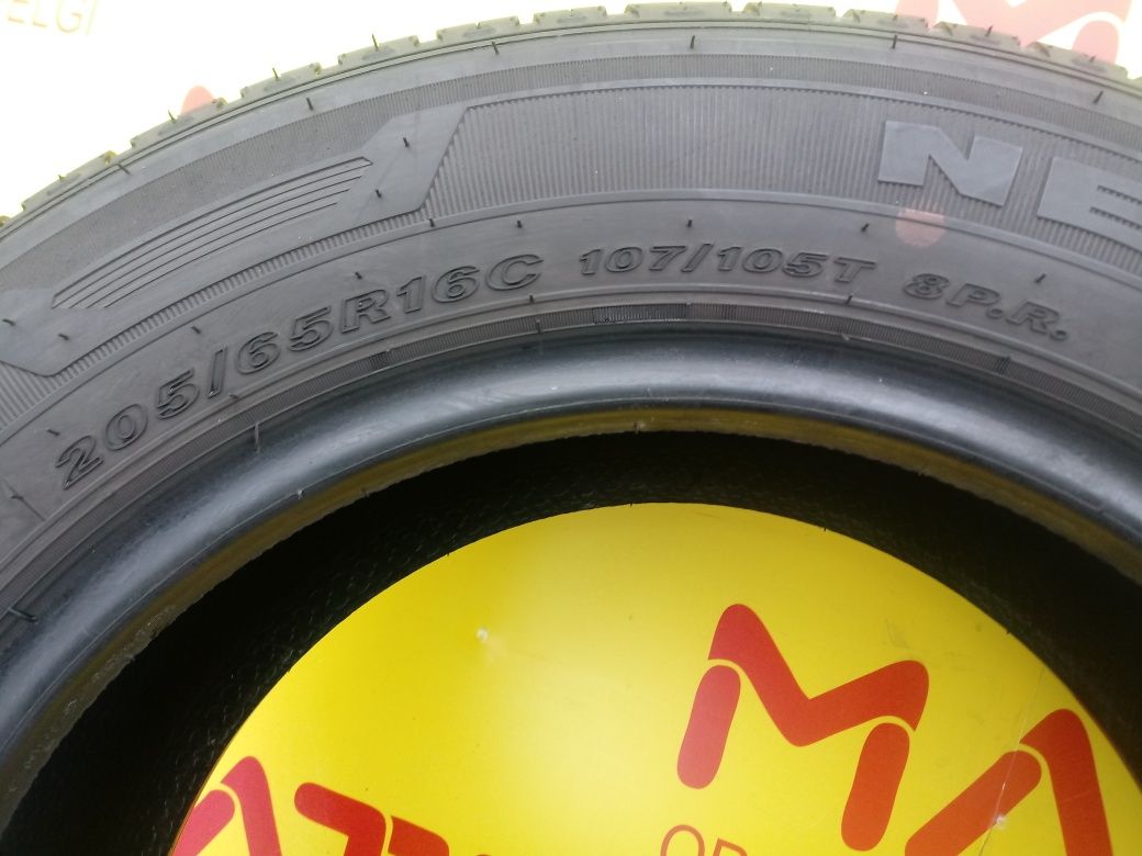 205/65R16C 107/105T Goodyear/Nexen