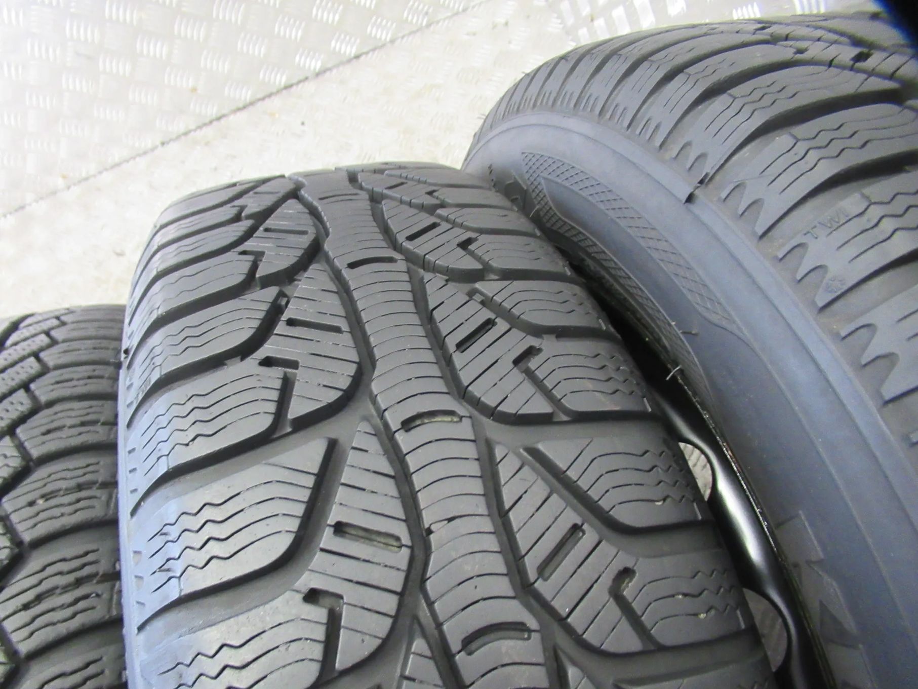 Koła Hyundai I10 I20 Kia Rio Toyota Yaris Suzuki Swift Ignis 5Jx14 et45 4x100