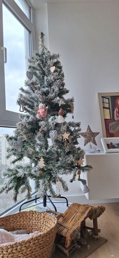 Árvore de natal com neve 150cm