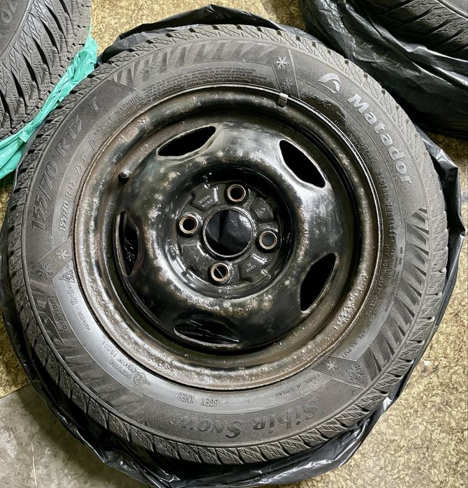 Komplet 4 kół zimowych Metador Sibir Snow 155/70 R24 + łańcuchy 250 zł