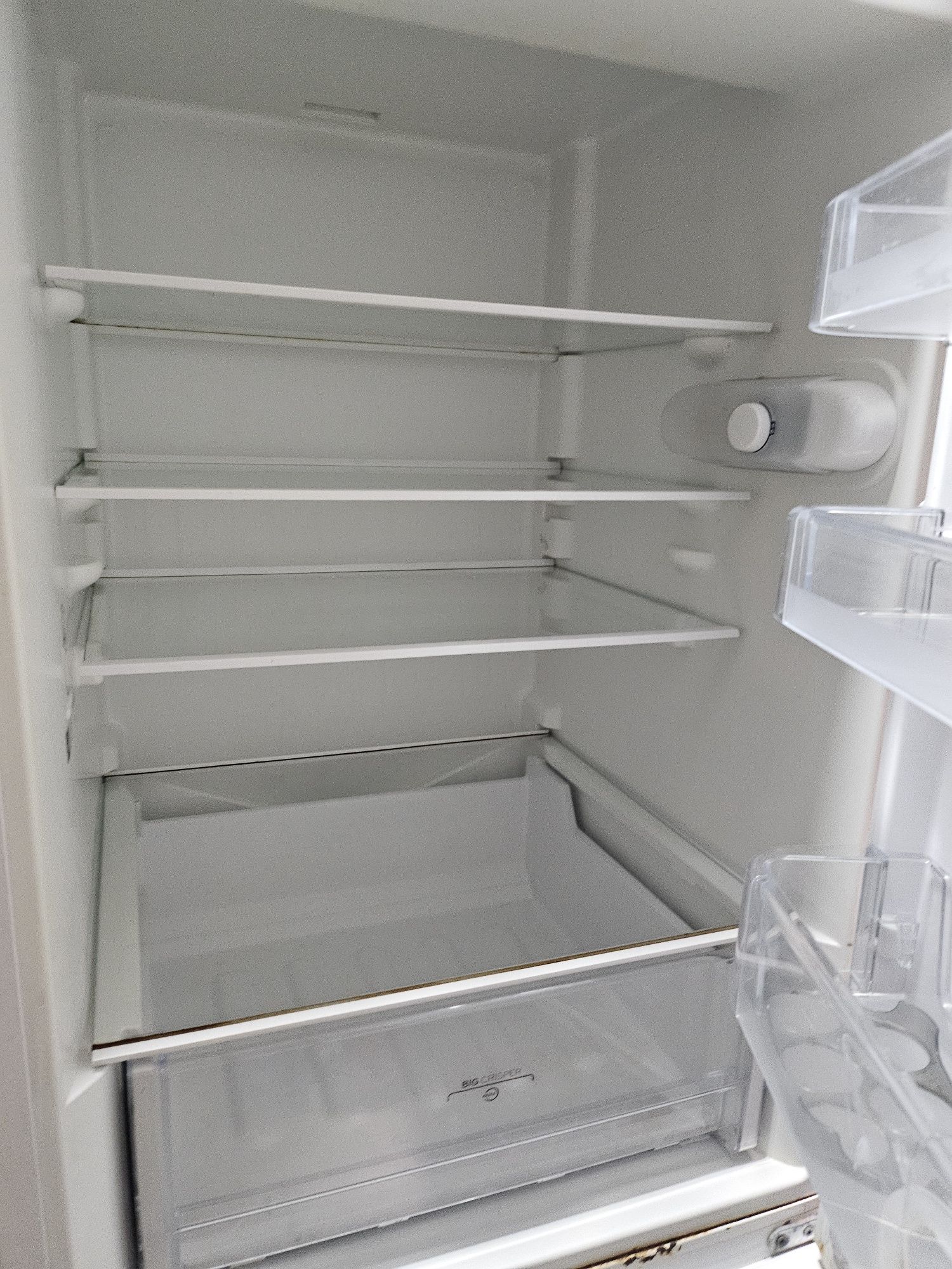 Frigorifico indesit combinado