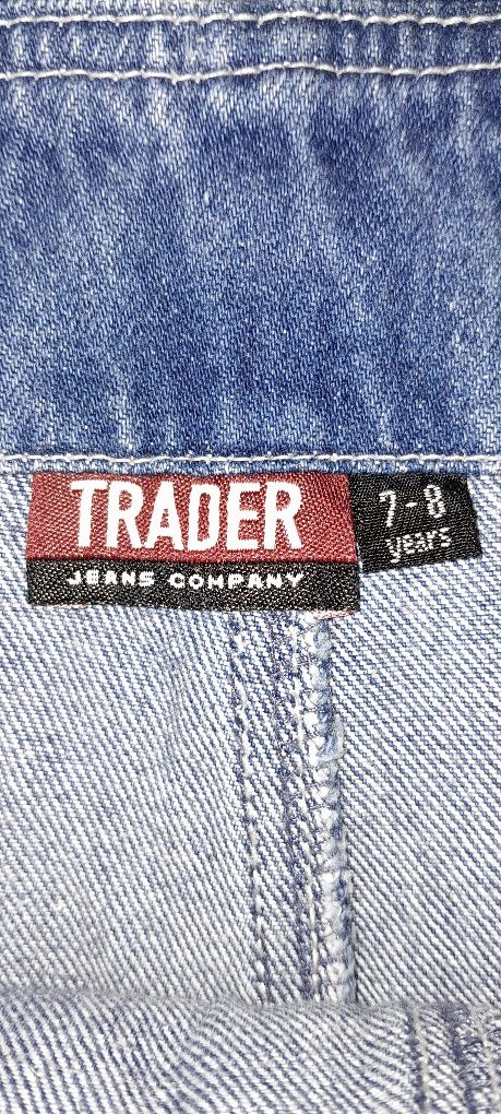 Джинсовый комбинезон шорты Trader на 7-8 лет