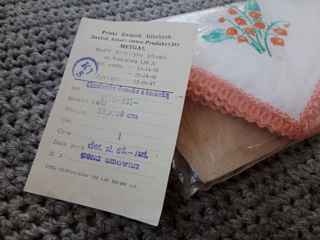 Nowe chusteczki materiałowe PRL