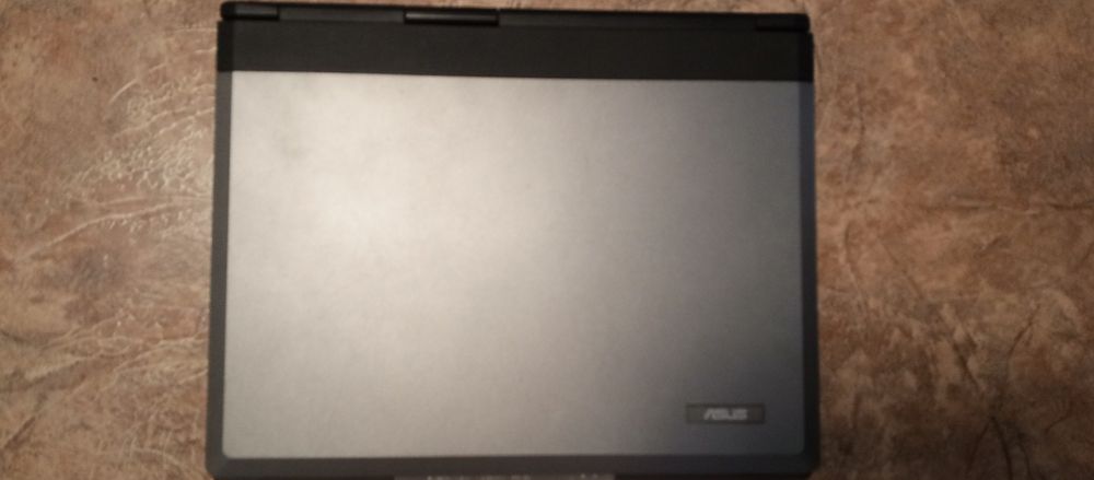 Продам ноутбук Asus