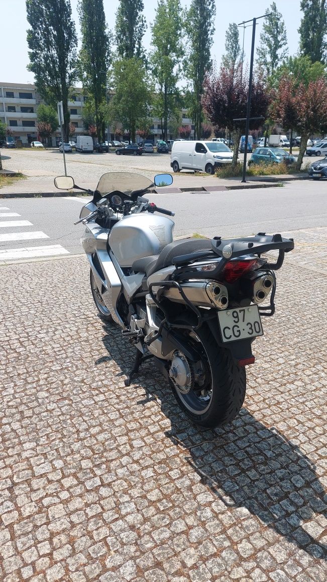 Honda VFR 800 VTEC 2006