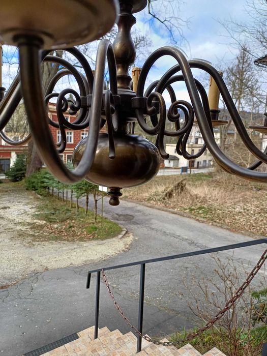 Stylowa lampa 10 ramienna