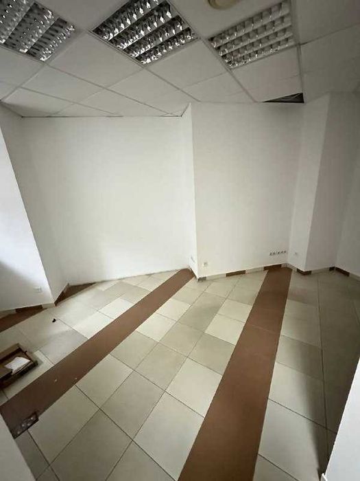 Продаж комерційного приміщення в самому центрі Івано-Франківська.