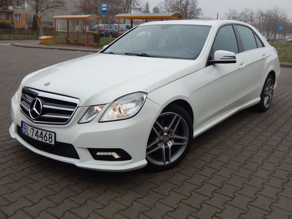 Mercedes-Benz Klasa E Mercedes-Klasa. E 350 4Matic 7G- Tronic. Pakiet AMG. Oryginalny.