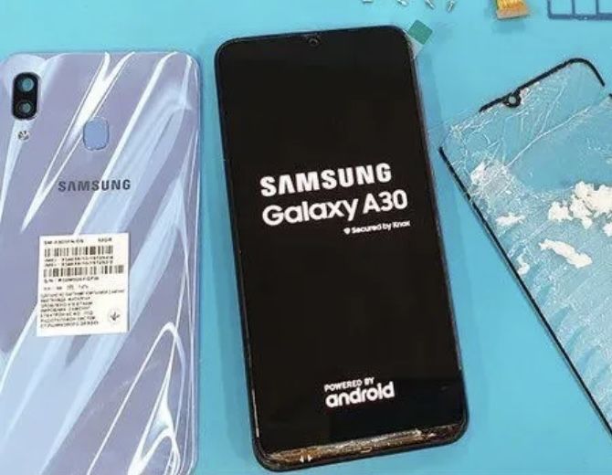 Ремонт телефон Самсунг/ дисплея Samsung a50/a30/a31 замена стекла