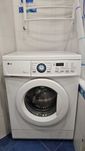 Стиральная машина LG WD-80164NP инвертор, прямой привод, отличное сост